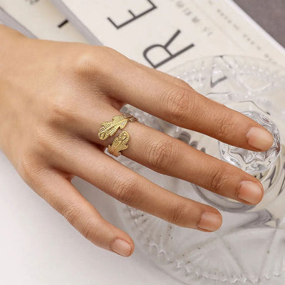 Clara | Coral Ring 18K Gold