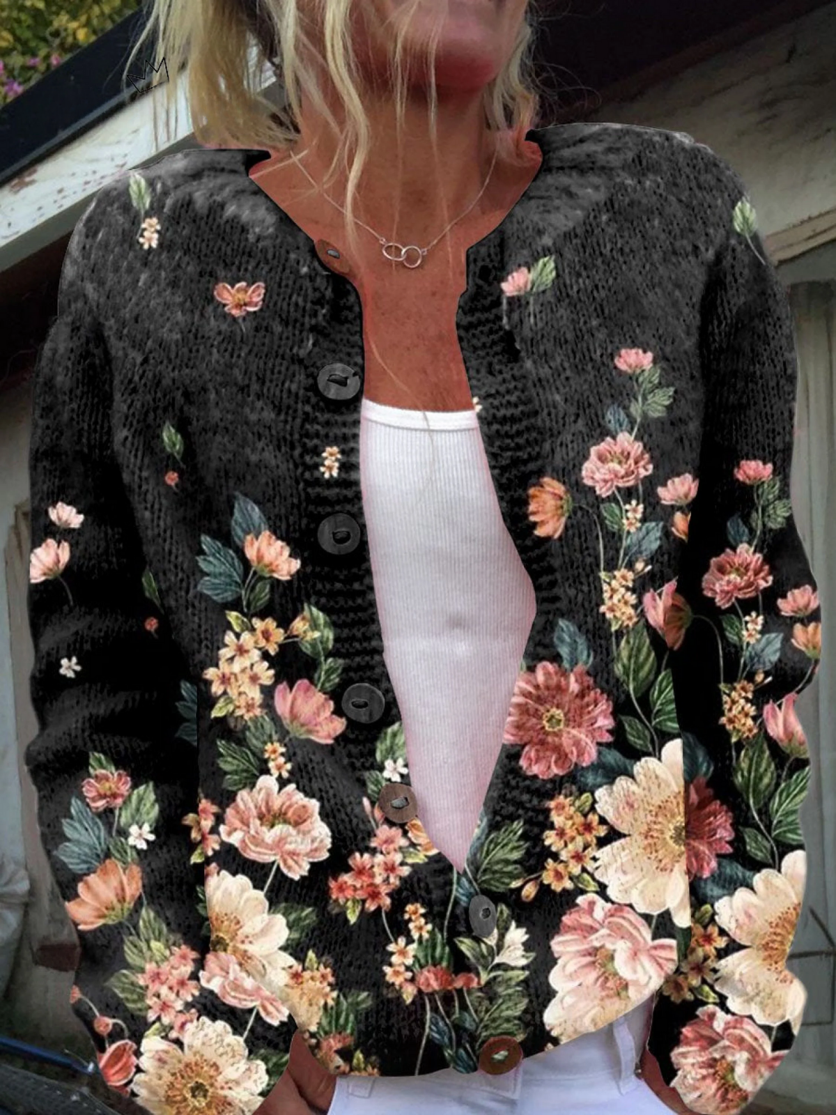 Clarita | Casual vest met bloemenprint en knopen