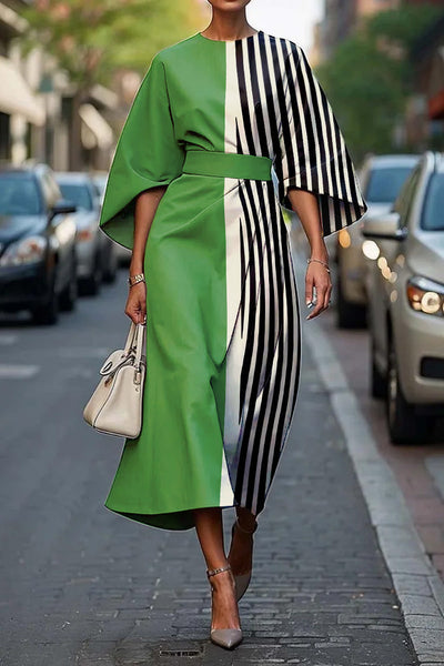 Melody™ - Elegant Dress with Round Neck